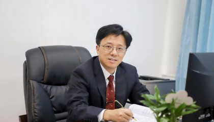 易行健任广东金融学院校长