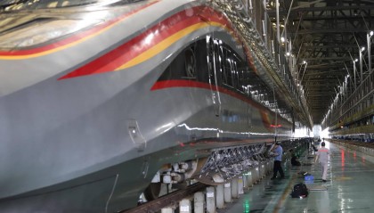 消除“亚健康”!成都动车段为183组动车启动“强筋健骨”计划