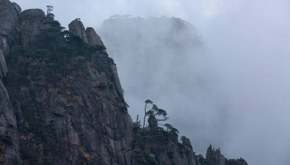 安徽有哪些地方值得打卡的,黄山有哪些好吃的?