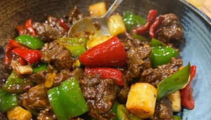 做醋溜白菜时，千万不要直接下锅炒！记住“这3步”，怎么炒都好吃