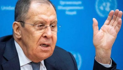 特朗普又改口!3350枚巡航导弹援乌,普京该不该炸?已是进退两难