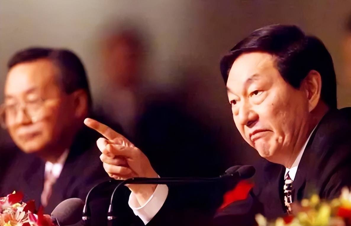 98年亚洲金融危机，香港是如何在中央政府支持下打败索罗斯