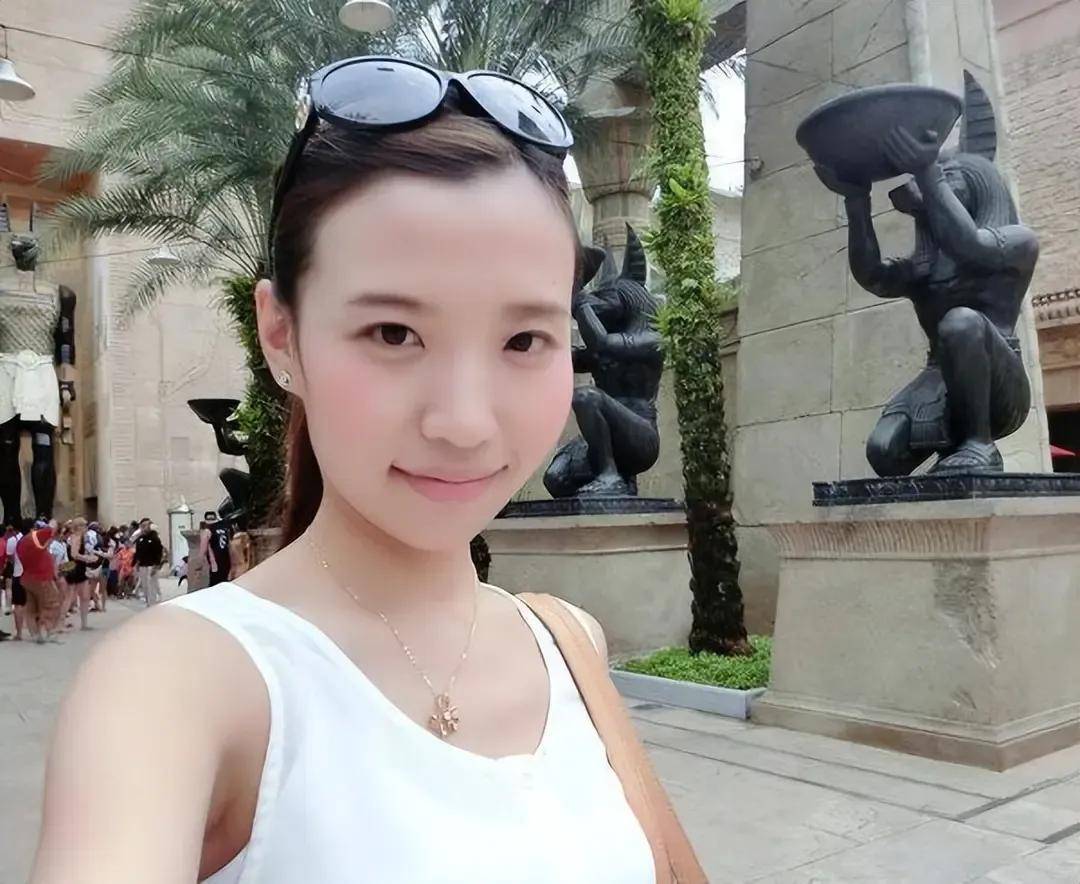 “美女CEO”林晓芸，23岁继承10亿资产，如今掌管8700亿金融帝国