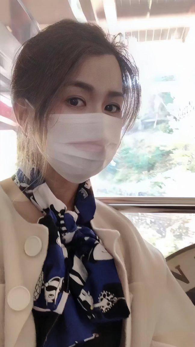 “美女CEO”林晓芸，23岁继承10亿资产，如今掌管8700亿金融帝国