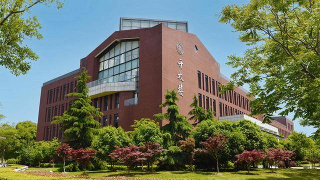 中国人民大学，88岁生日快乐！