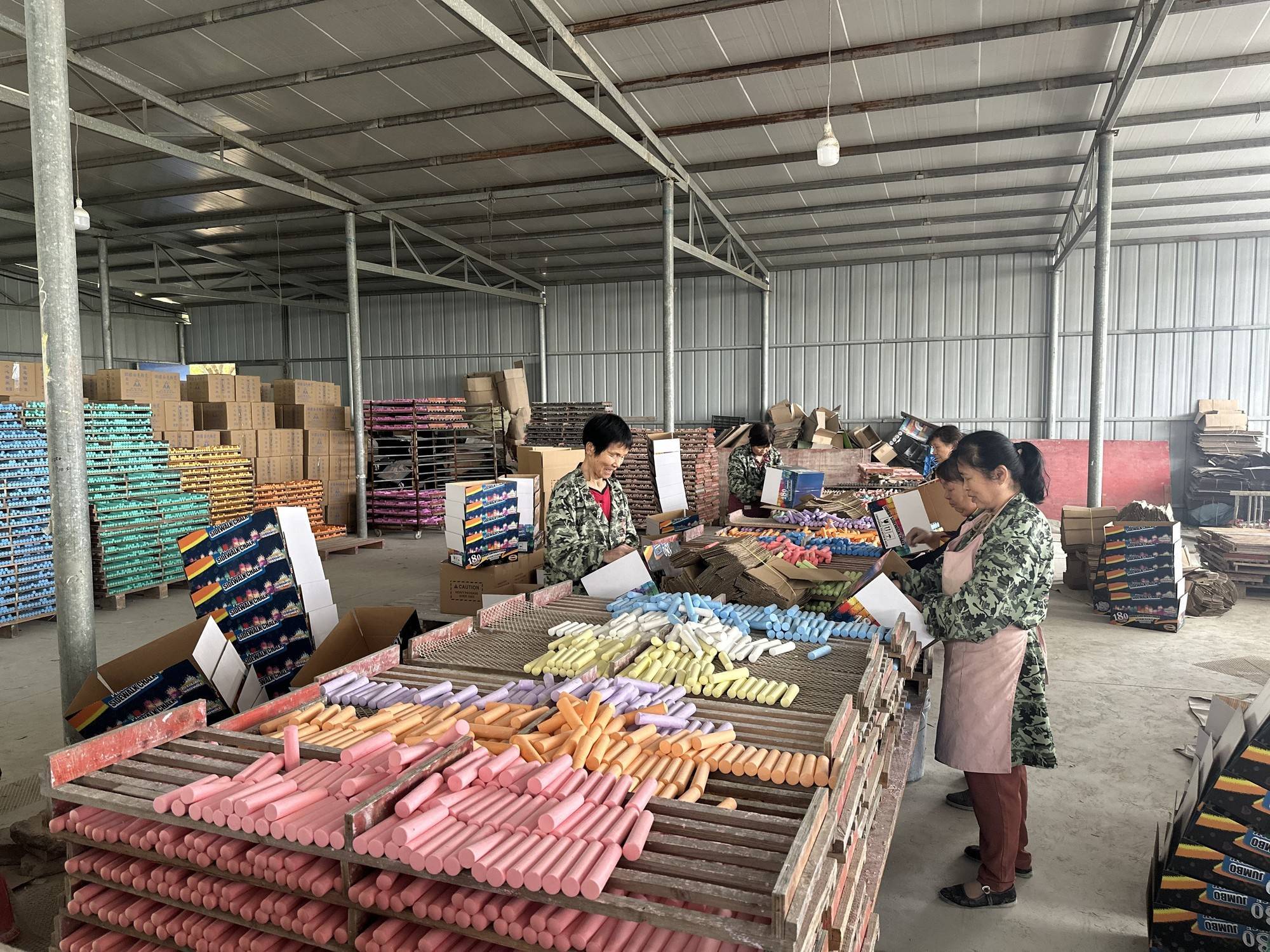 我们村的“王牌”丨粉笔画出新图景